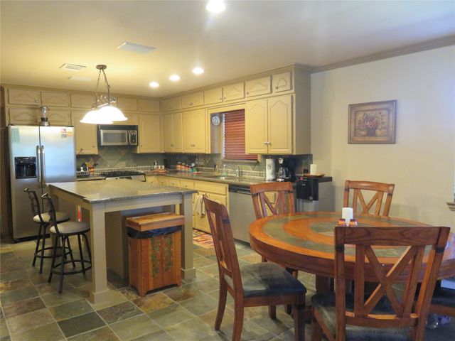 37 Byrd Lane, Pottsboro, TX 75076