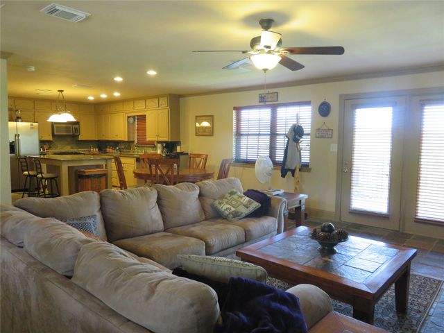37 Byrd Lane, Pottsboro, TX 75076