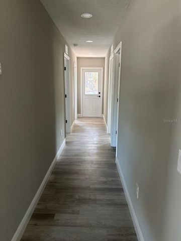 7215 N RADCLIFF AVENUE, Citrus Springs, FL 34434