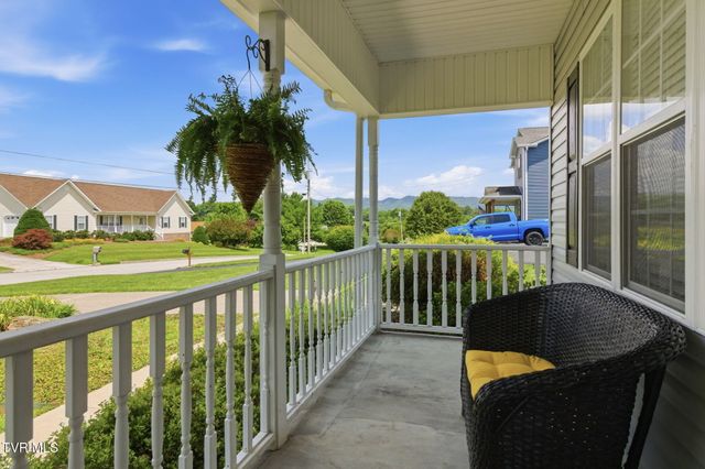 116 Pine Bark Drive, Jonesborough, TN 37659