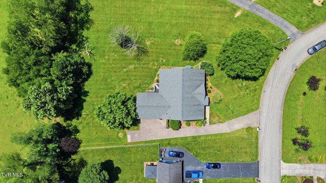 116 Pine Bark Drive, Jonesborough, TN 37659
