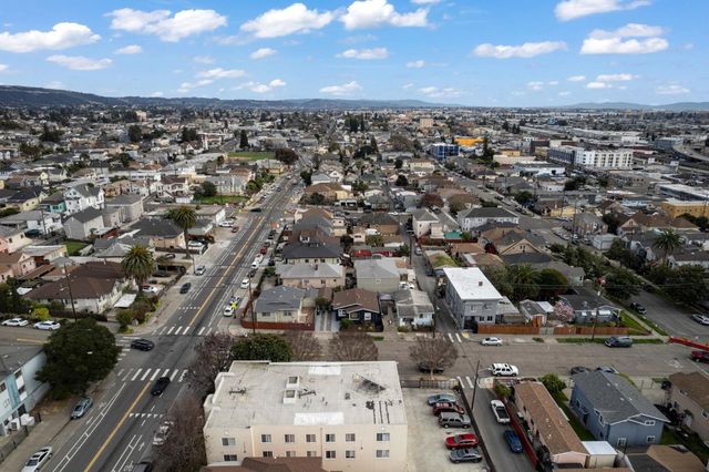 1538 1538 20th Ave, Oakland, CA 94606