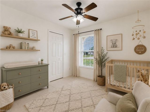 1729 NE 22nd ST, Cape Coral, FL 33909