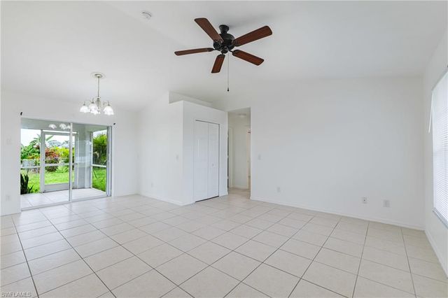 1729 NE 22nd ST, Cape Coral, FL 33909