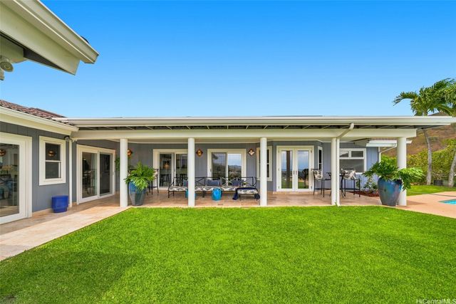 7421 Kamehame Place, Honolulu, HI 96825