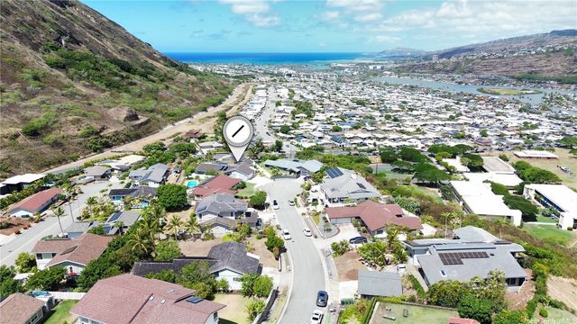 7421 Kamehame Place, Honolulu, HI 96825