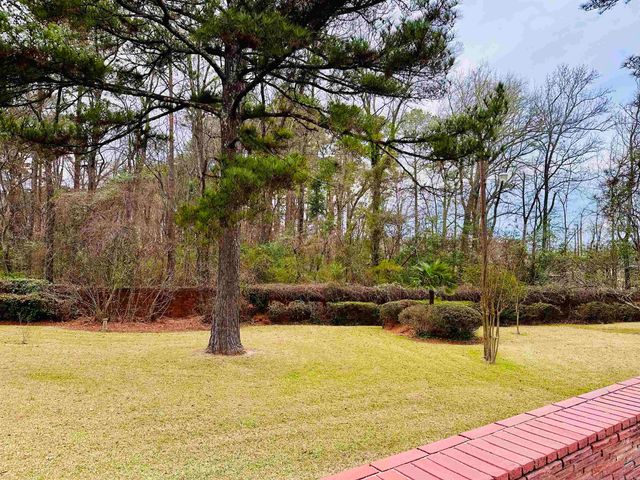 1215 N Washington Street, Magnolia, AR 71753