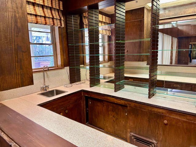 1215 N Washington Street, Magnolia, AR 71753