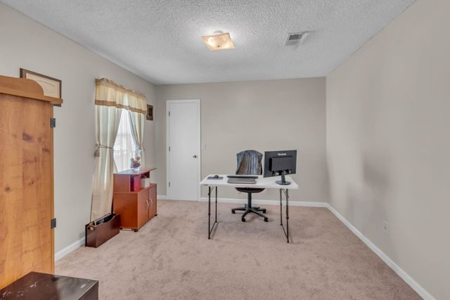 717 Flint Ridge Dr, Whites Creek, TN 37189