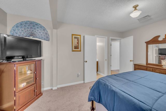 717 Flint Ridge Dr, Whites Creek, TN 37189