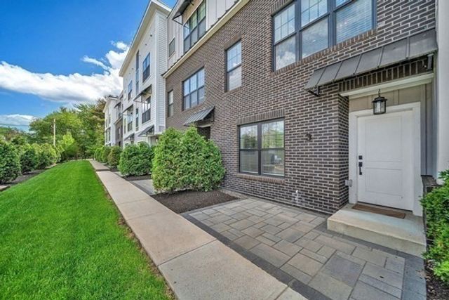 635 Main Street TH 3, Wilmington, MA 01887
