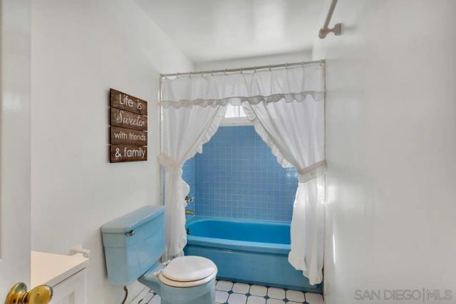 9326 Oakbourne Rd, Santee, CA 92071