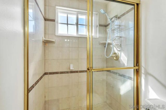 9326 Oakbourne Rd, Santee, CA 92071