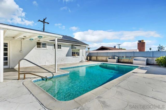 9326 Oakbourne Rd, Santee, CA 92071