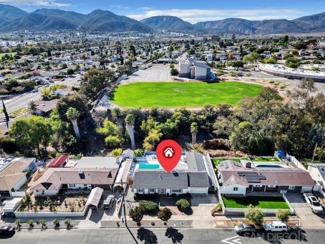 9326 Oakbourne Rd, Santee, CA 92071