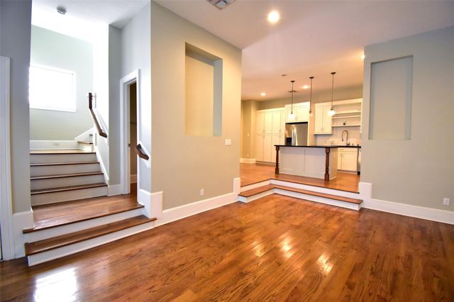 1538 W 23rd Street C, Houston, TX 77008