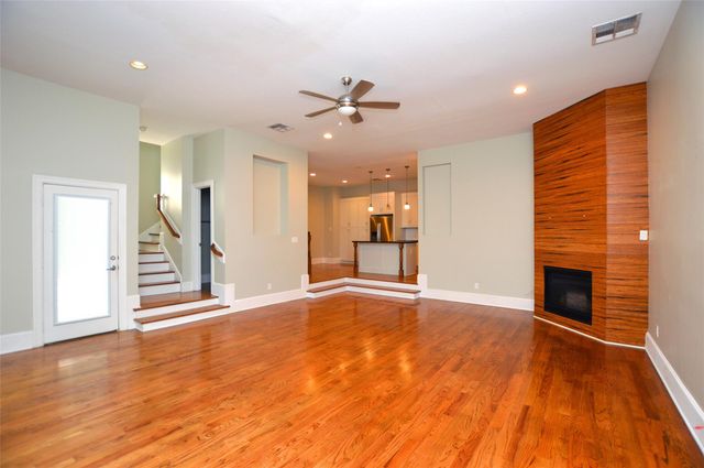1538 W 23rd Street C, Houston, TX 77008