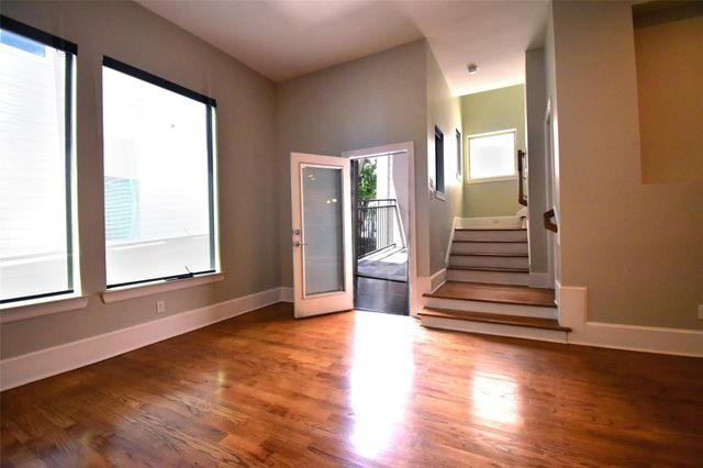 1538 W 23rd Street C, Houston, TX 77008