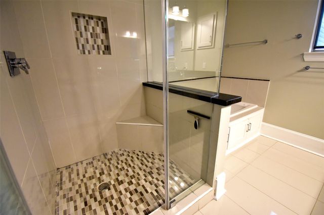 1538 W 23rd Street C, Houston, TX 77008