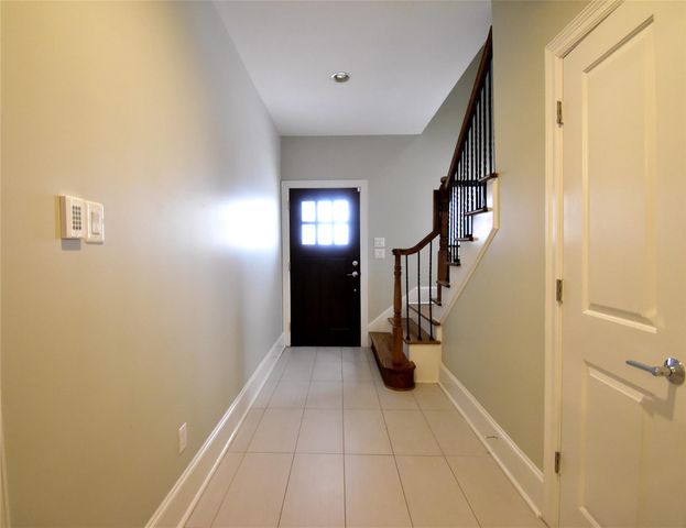 1538 W 23rd Street C, Houston, TX 77008