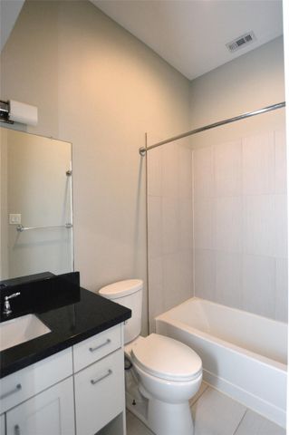 1538 W 23rd Street C, Houston, TX 77008