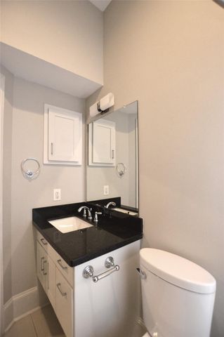 1538 W 23rd Street C, Houston, TX 77008