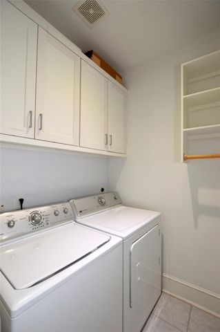 1538 W 23rd Street C, Houston, TX 77008