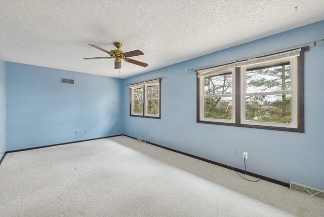 4612 Western Hills Drive, West Des Moines, IA 50265