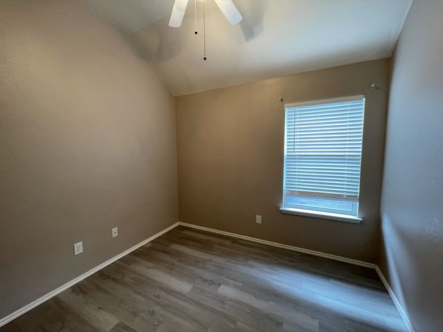 2709 Logan Drive, Mansfield, TX 76063