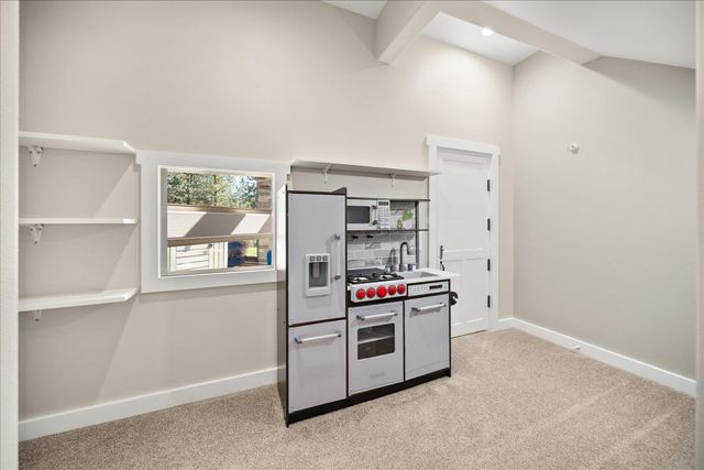 7409 E 44th Ave, Spokane, WA 99223