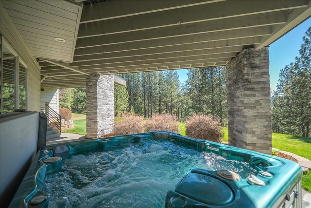 7409 E 44th Ave, Spokane, WA 99223