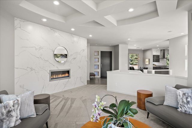 7409 E 44th Ave, Spokane, WA 99223