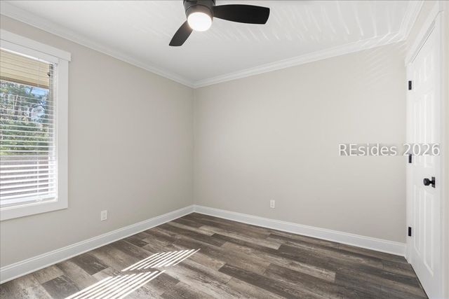 100 Mathews Dr Apt 26, Hilton Head Island, SC 29926