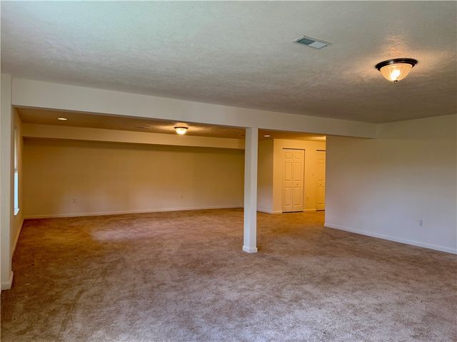 624 Setter Lane, Jefferson Hills, PA 15025
