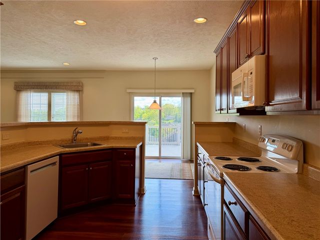 624 Setter Lane, Jefferson Hills, PA 15025