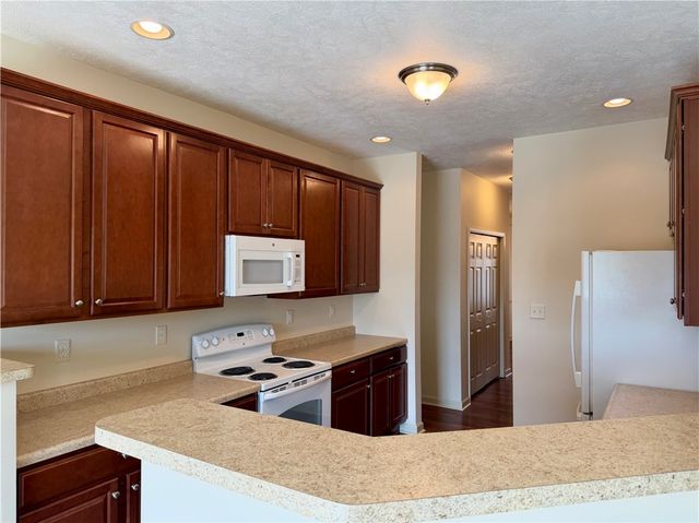 624 Setter Lane, Jefferson Hills, PA 15025