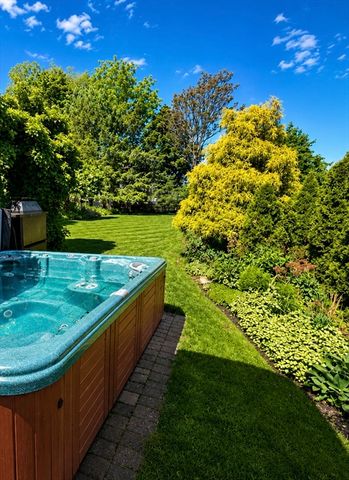 178 Cedar St, Clinton, MA 01510