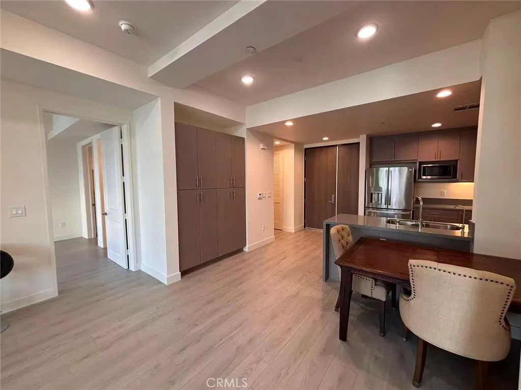 168 S Monterey St 407, Alhambra, CA 91801