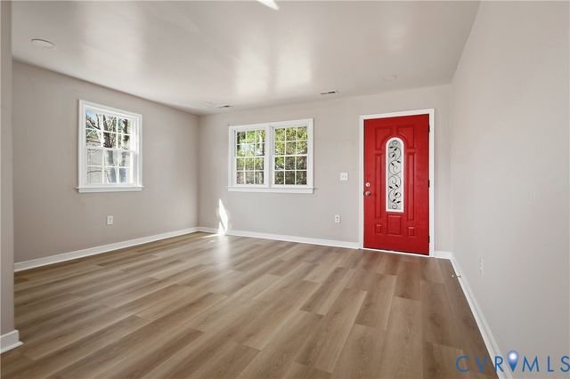 15803 Allen Dr, Dinwiddie, VA 23841