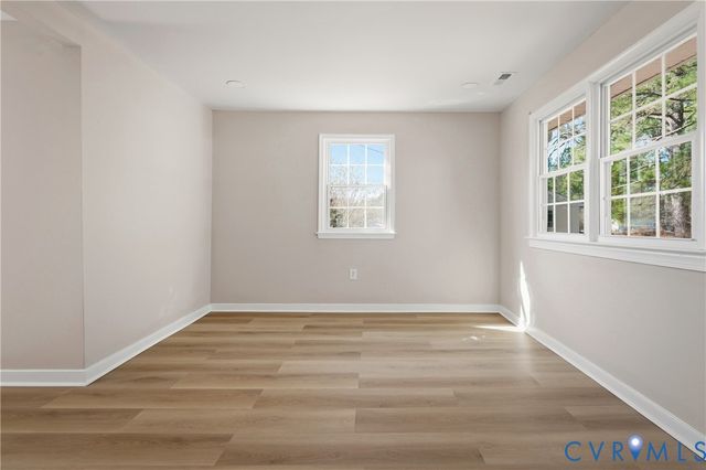 15803 Allen Dr, Dinwiddie, VA 23841