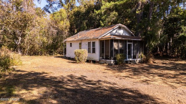 785 Sea Island Parkway, St. Helena Island, SC 29920