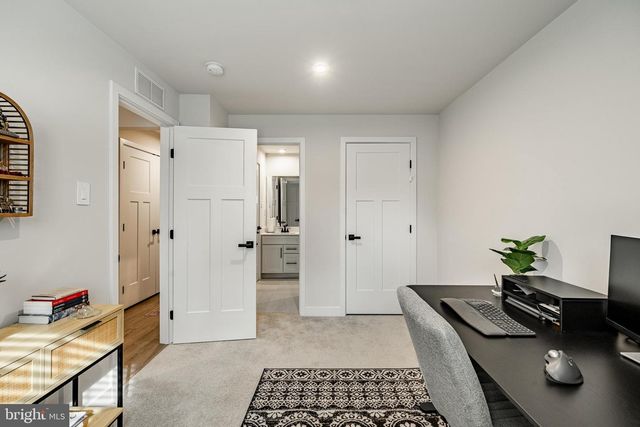 404 PITCH PINE WAY, Exton, PA 19341