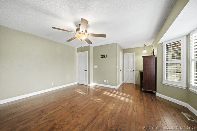 2816 S 124th East Avenue, Tulsa, OK 74129