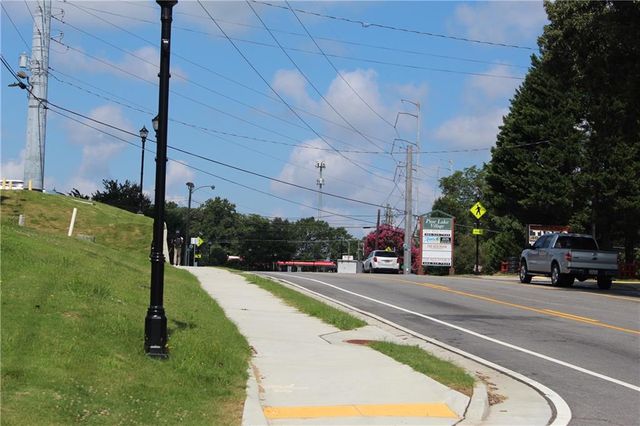 4610 Rockbridge Road, Stone Mountain, GA 30083