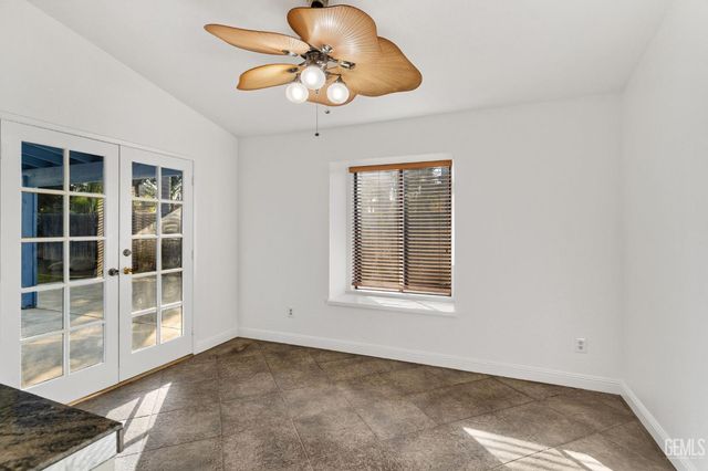 13109 Amanda Court, Bakersfield, CA 93314