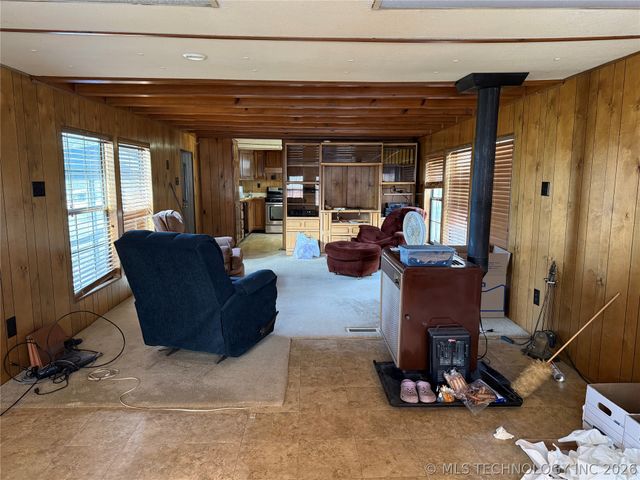 14261 E 425 Road, Claremore, OK 74017