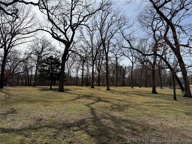 14261 E 425 Road, Claremore, OK 74017
