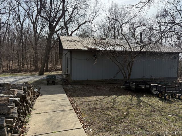 14261 E 425 Road, Claremore, OK 74017