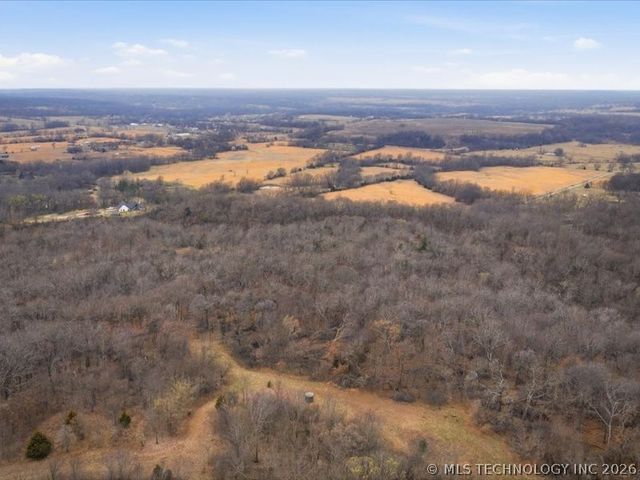 14261 E 425 Road, Claremore, OK 74017