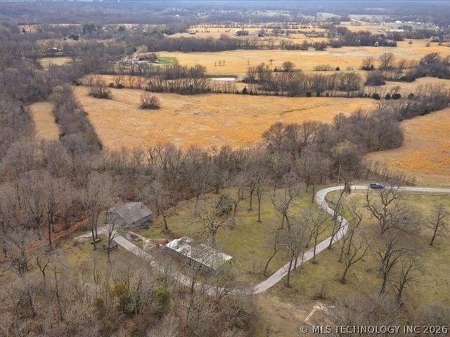 14261 E 425 Road, Claremore, OK 74017